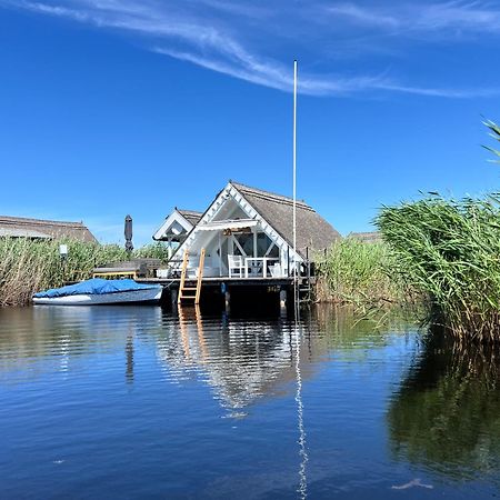 Seehuette Neusiedlersee - Seehaus Inklusive Elektroboot Rust Exteriör bild